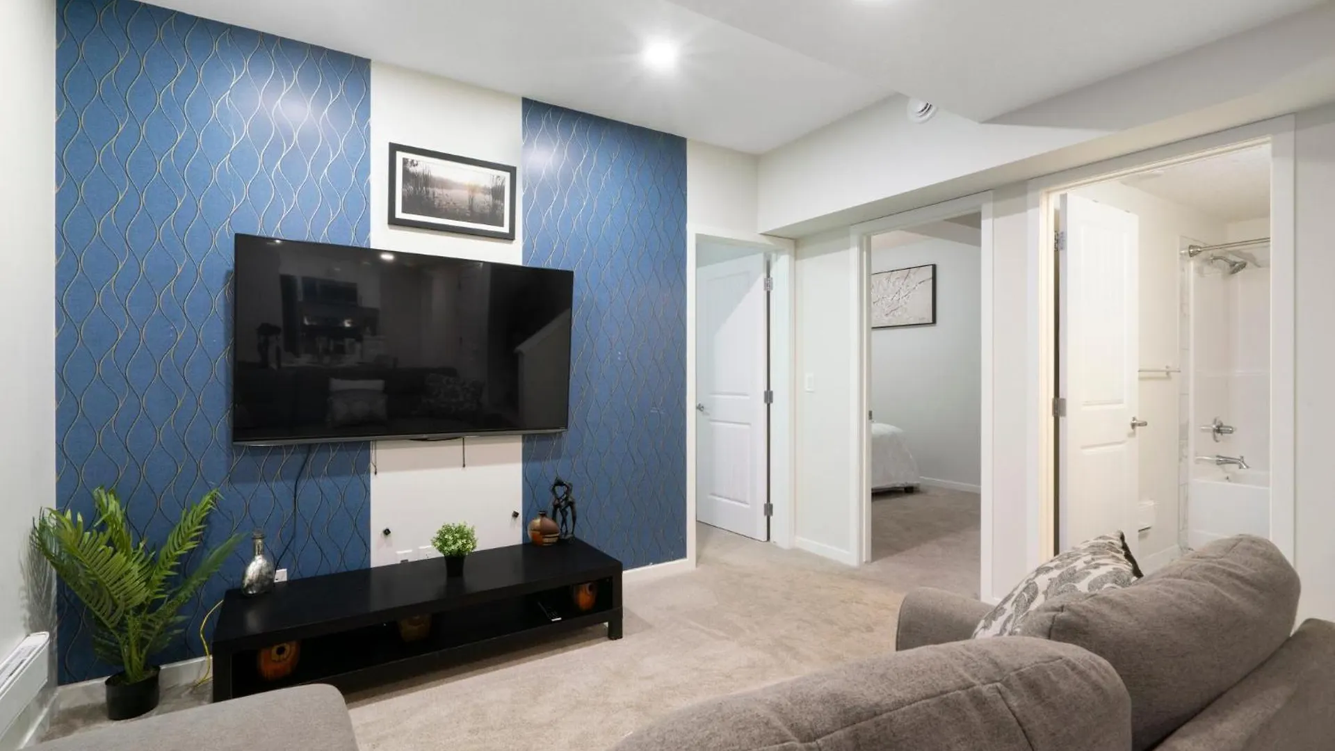 Small Paris Two Bedrooms Basement Suite Apartment Calgary