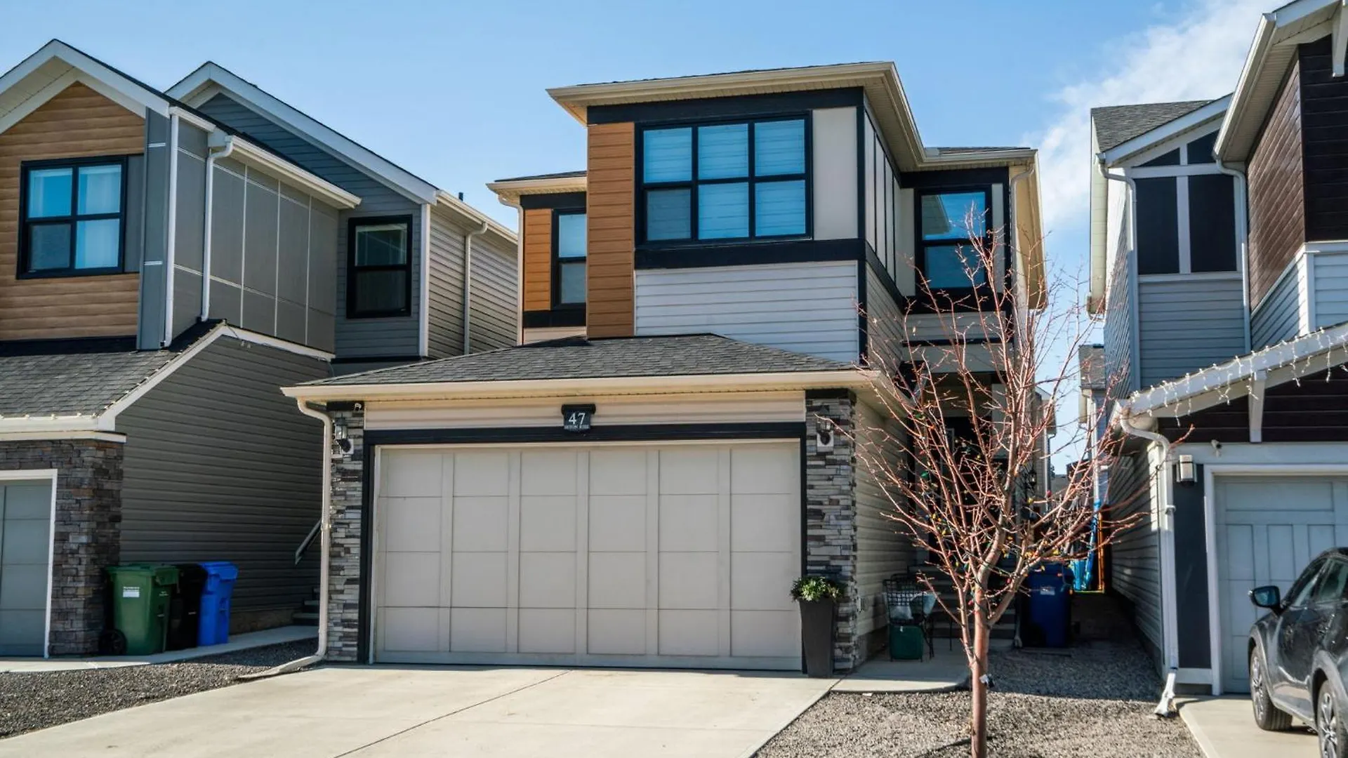 Small Paris Two Bedrooms Basement Suite Apartment Calgary